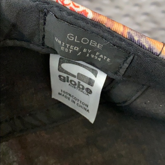 GLOBE hat - Picture 4 of 4